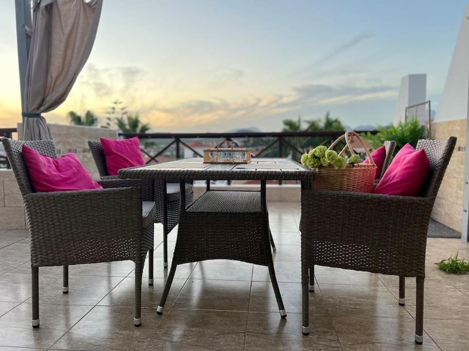 Penthouse In Golf Del Sur Apartman San Miguel de Abona Kültér fotó